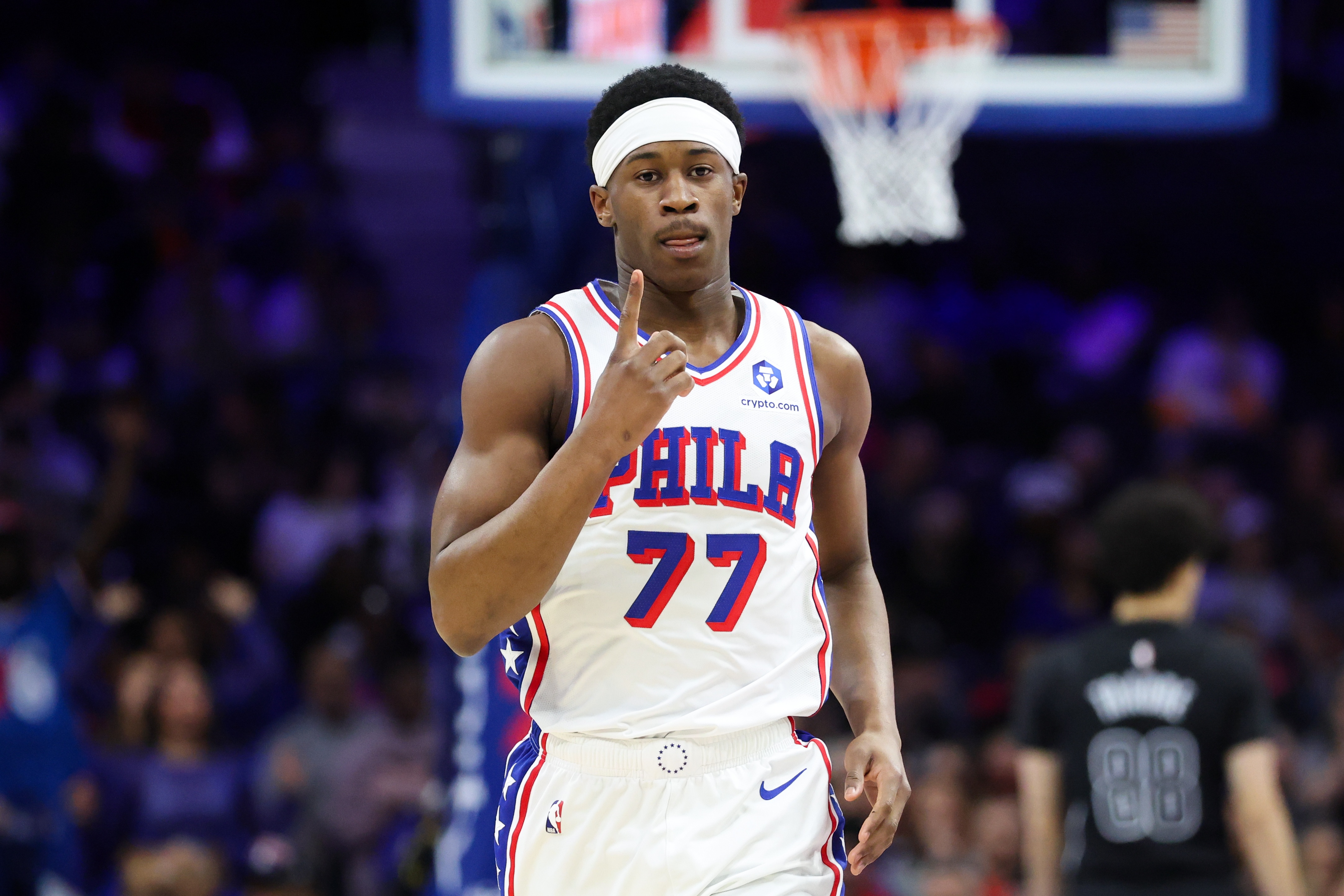 填满数据栏！埃奇库姆15中6拿到14分8板3助1断1帽